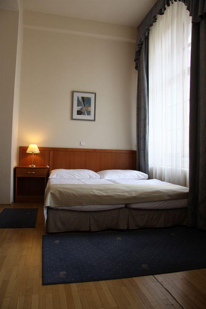 Modra Ruze Aparthotel